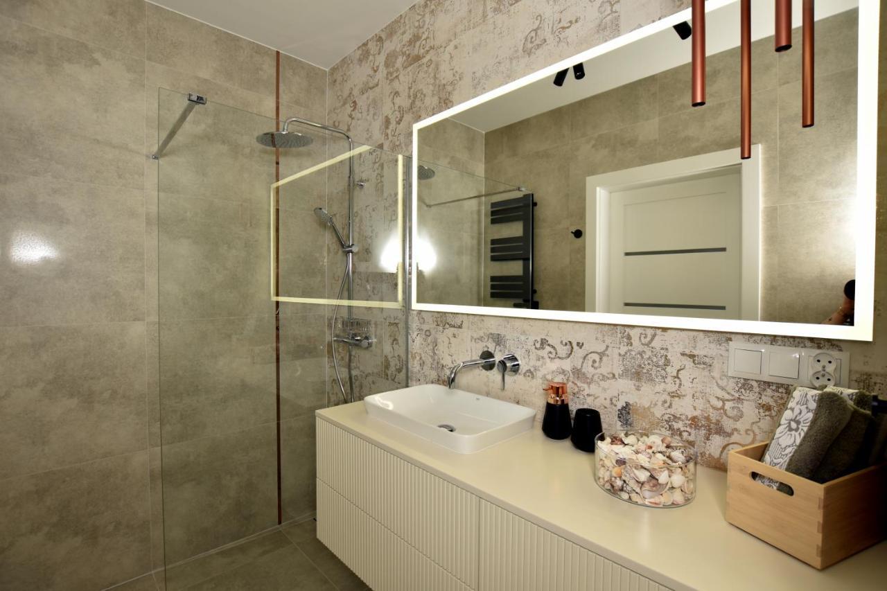 Apartament Nr 50, 2 Sypialnie, Wygodny Parking Podziemny Torun Luaran gambar