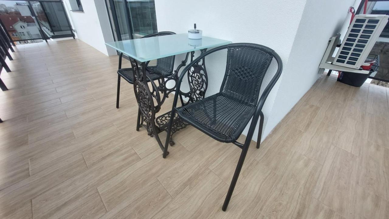 Apartament Nr 50, 2 Sypialnie, Wygodny Parking Podziemny Torun Luaran gambar